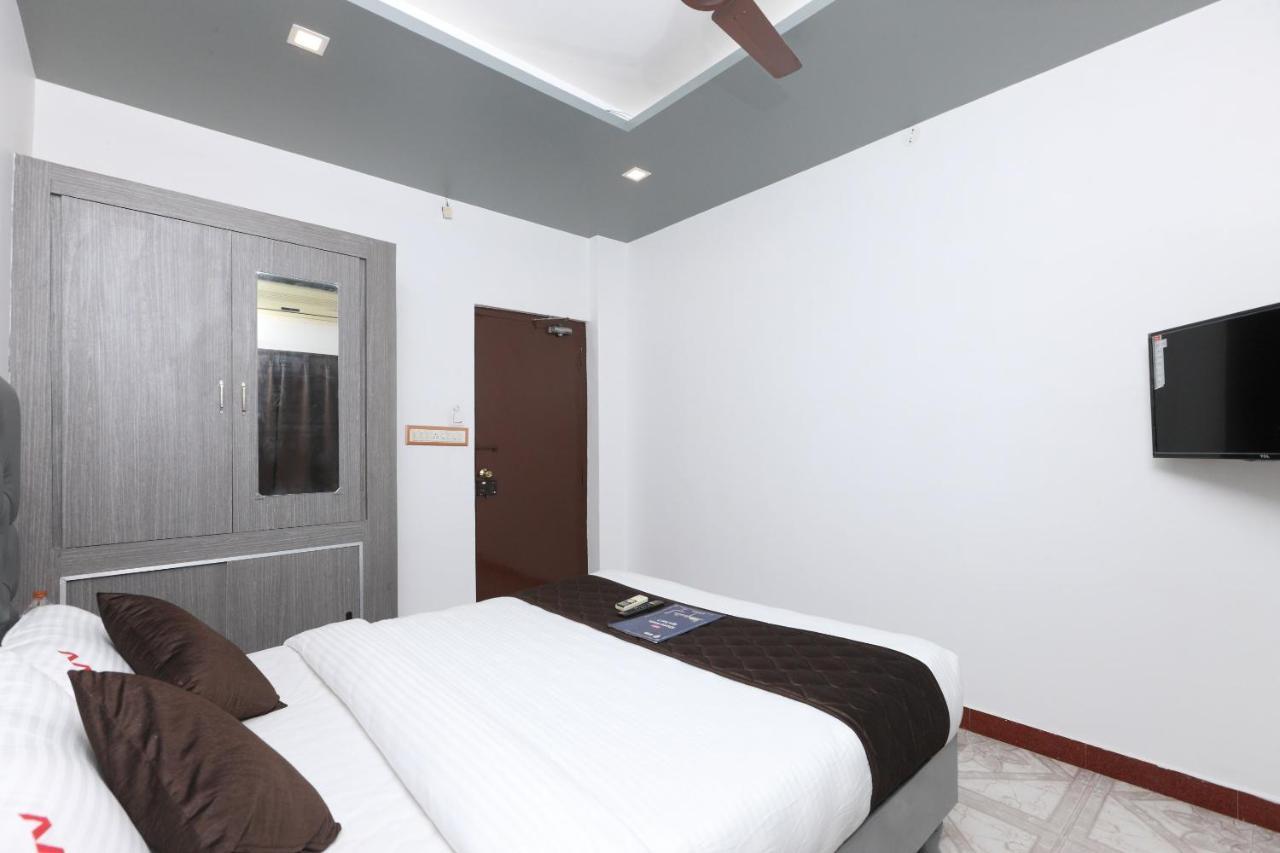 โอโย 11736 เพ็ญกาเทศวร วิลาสม Hotel ปอนดิเชอรี ภายนอก รูปภาพ